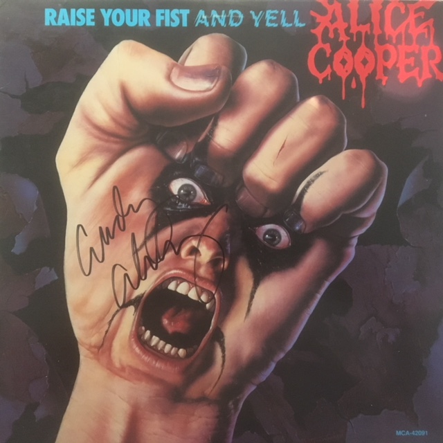 Raise Your Fist And Yell - USA /  MCA42091 / Label Variant / Signed 