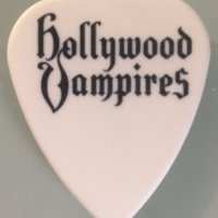 2016 - Hollywood Vampires / Front